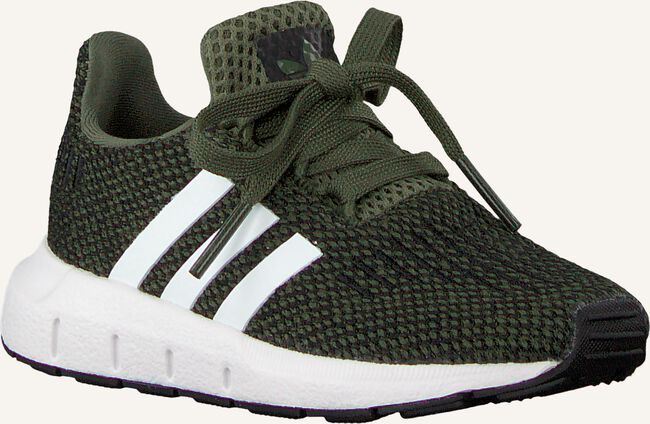 Groene ADIDAS Lage sneakers SWIFT RUN I Groene ADIDAS Lage sneakers SWIFT RUN I - large