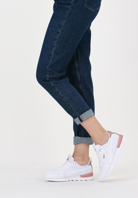 Witte PUMA Lage sneakers PUMA R78 WNS METALLIC POP Witte PUMA Lage sneakers PUMA R78 WNS METALLIC POP - large