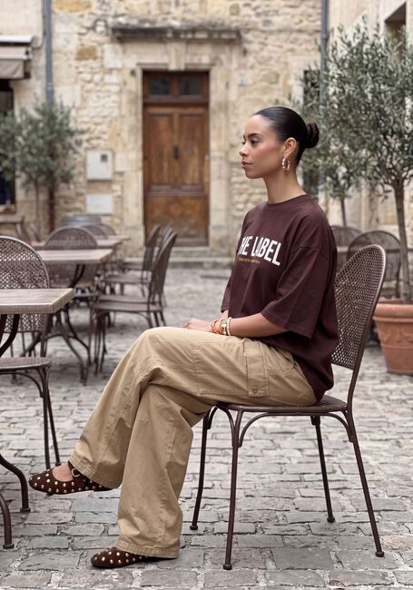 Bruine ALIX THE LABEL Tops & T-shirts LADIES KNITTED THE LABEL OVERSIZED T-SHIRT - large