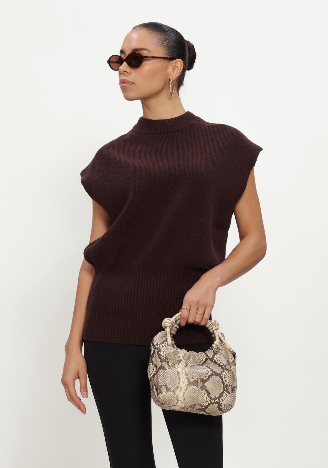 Y.A.S. YAS Dames Truien & Vesten Yasesli Sl Wool Blend Knit Vest Bruin