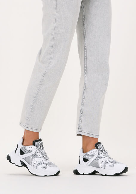 Witte TORAL Lage sneakers RUNNER 9 - large