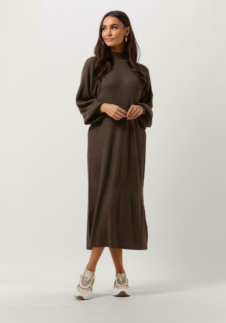 Bruine SELECTED FEMME Midi jurk SLFNAPPY LS KNIT DRESS B - large