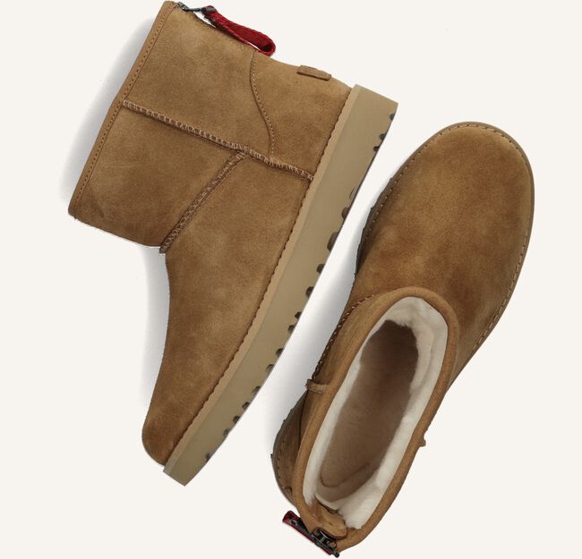Camel UGG Vachtlaarzen W CLASSIC MINI LOGO ZIP Camel UGG Vachtlaarzen W CLASSIC MINI LOGO ZIP - large
