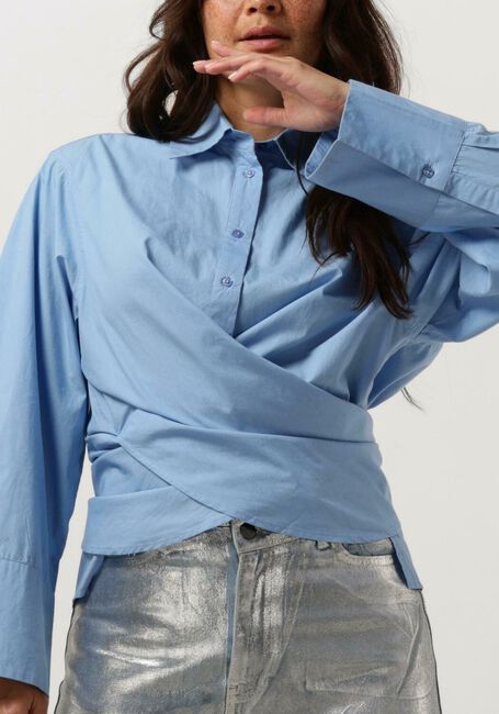 Lichtblauwe IBANA Blouses TATUM - large