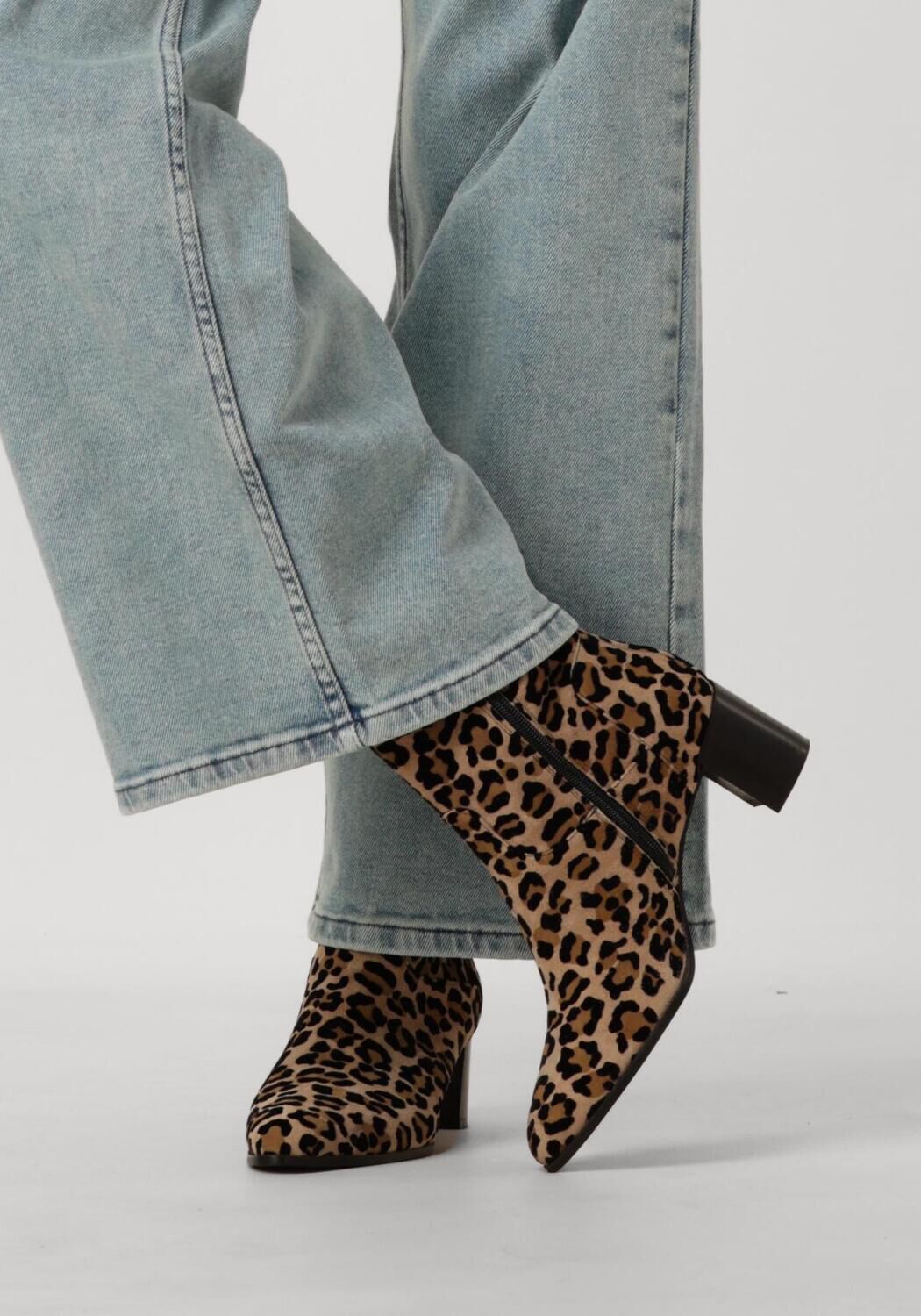 Beige NOTRE-V Enkellaarsjes 8543 - large