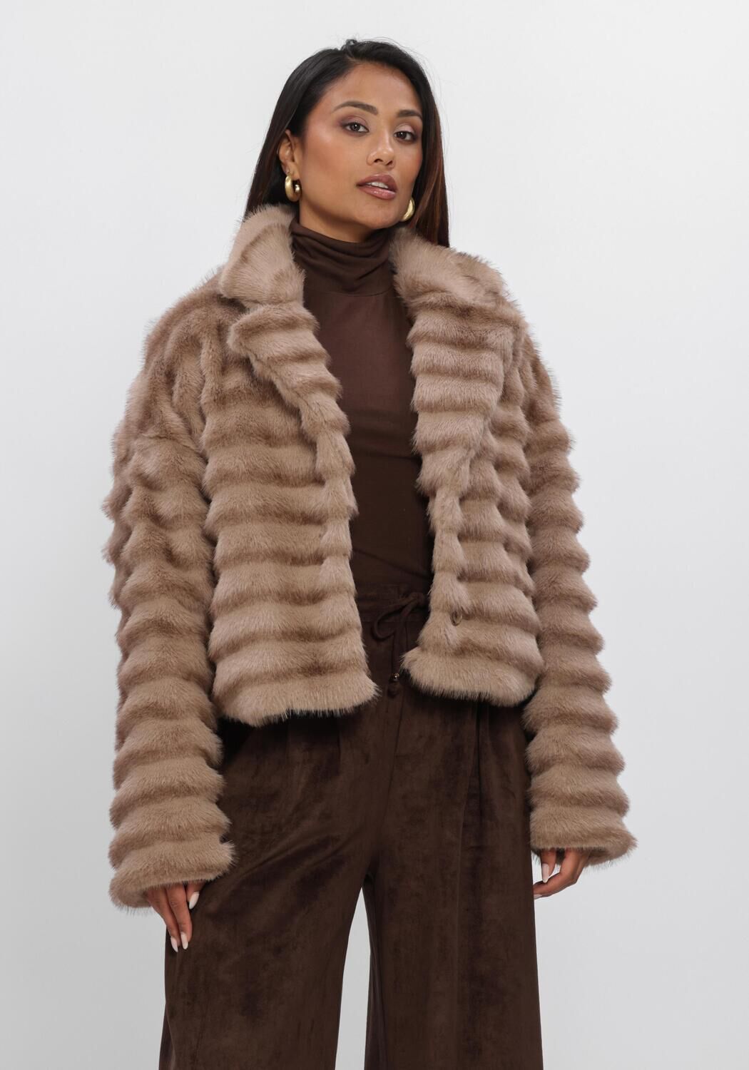 Beige NUKUS Faux fur jas HILDE JACKET FLUFFY - large