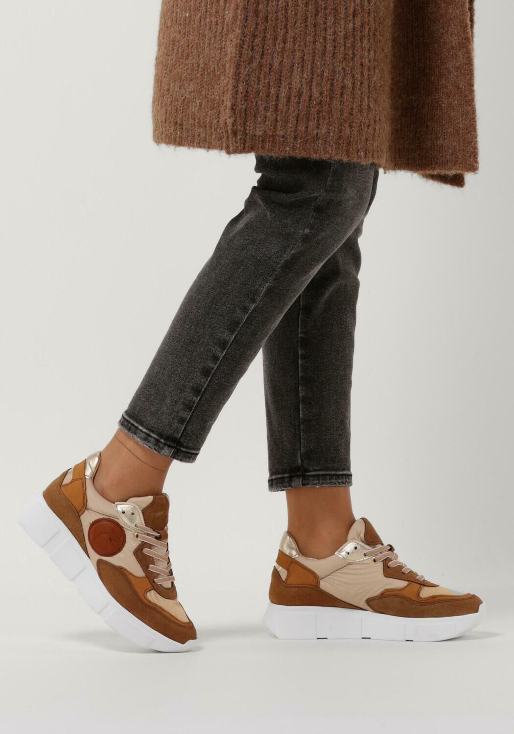 Camel GOOSECRAFT Lage sneakers ASPEN WOMEN Omoda