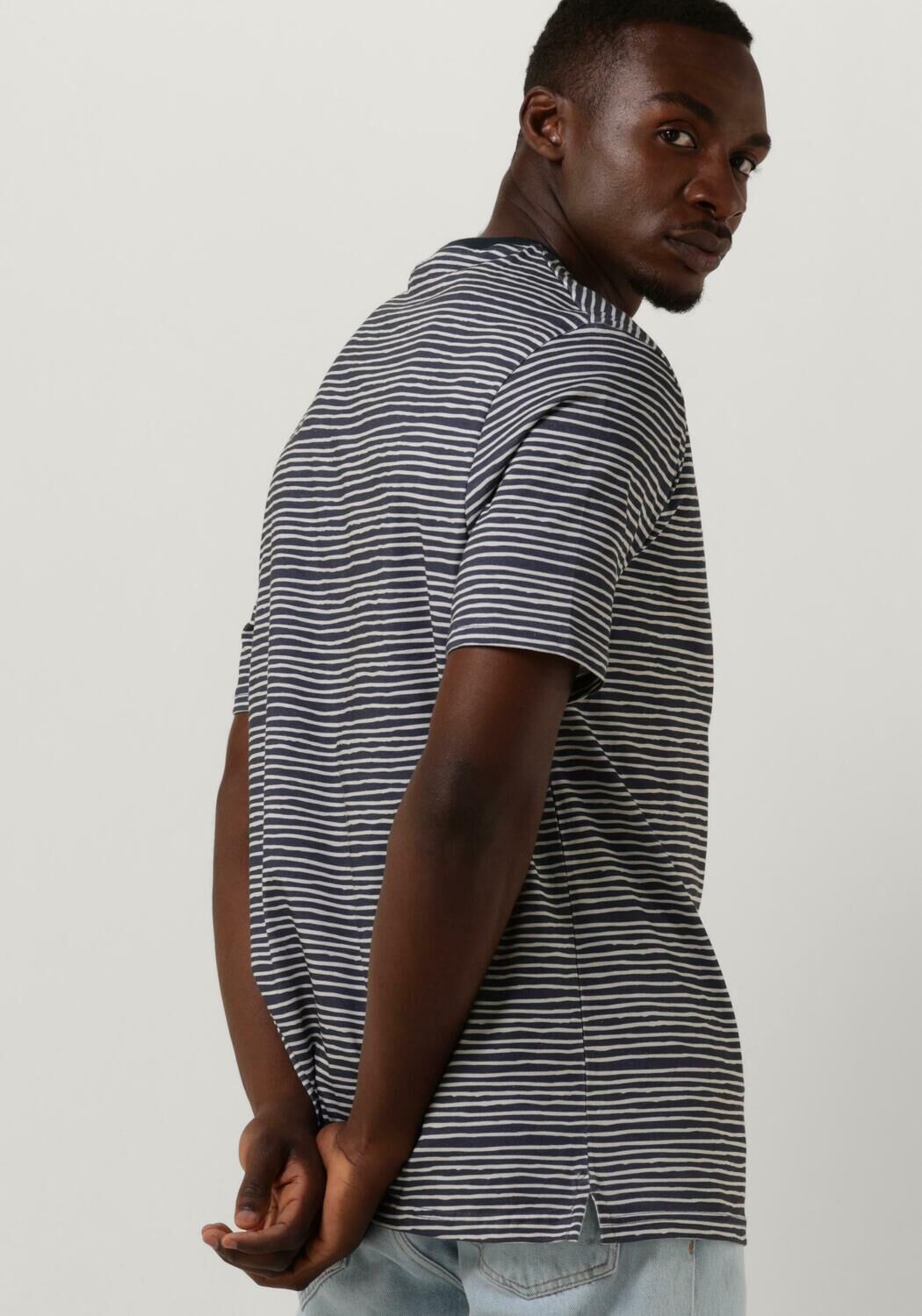 Lyle and store scott striped shirt