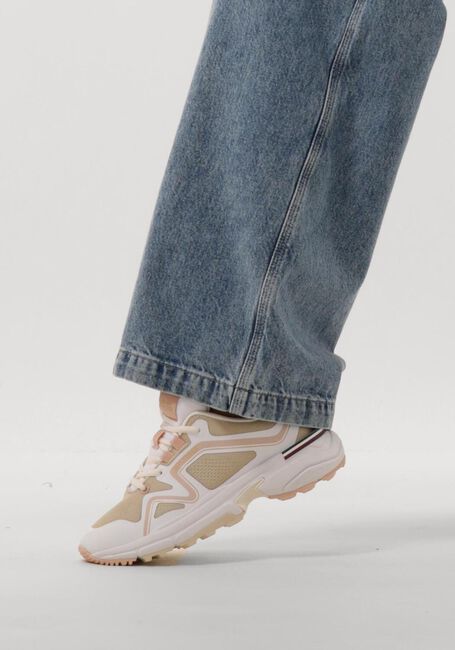 Witte TOMMY HILFIGER Lage sneakers WOMENS TRAIL RUNNER Witte TOMMY HILFIGER Lage sneakers WOMENS TRAIL RUNNER - large