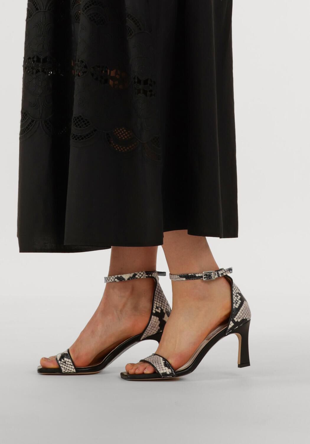 Zwarte NOTRE-V Sandalen met hak 86605 - large