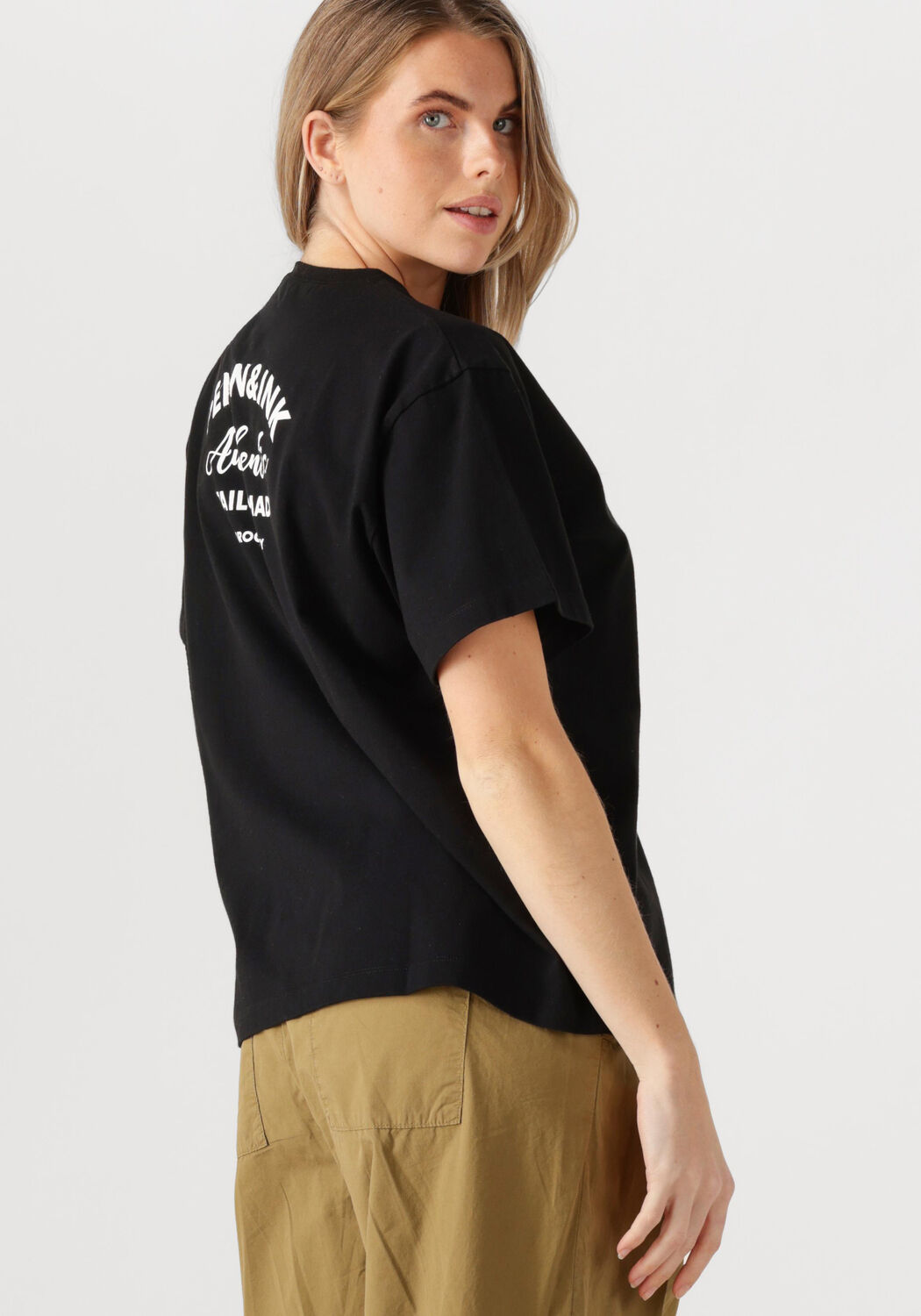 PENN & INK Dames Tops & T-shirts T-shirt Print Zwart
