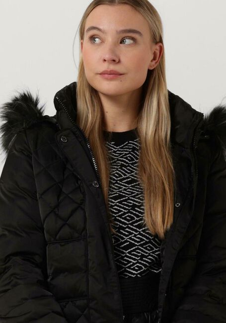 Zwarte GUESS Gewatteerde jas MARLENE DOWN JACKET - large