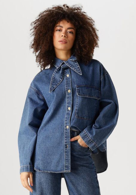Blauwe EDITED Blouses OVERSIZE ANISHA OVERSHIRT - large