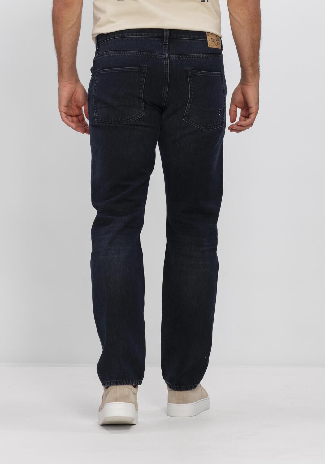 BUTCHER OF BLUE Heren Jeans Stockton Straight Dark Night Donkerblauw
