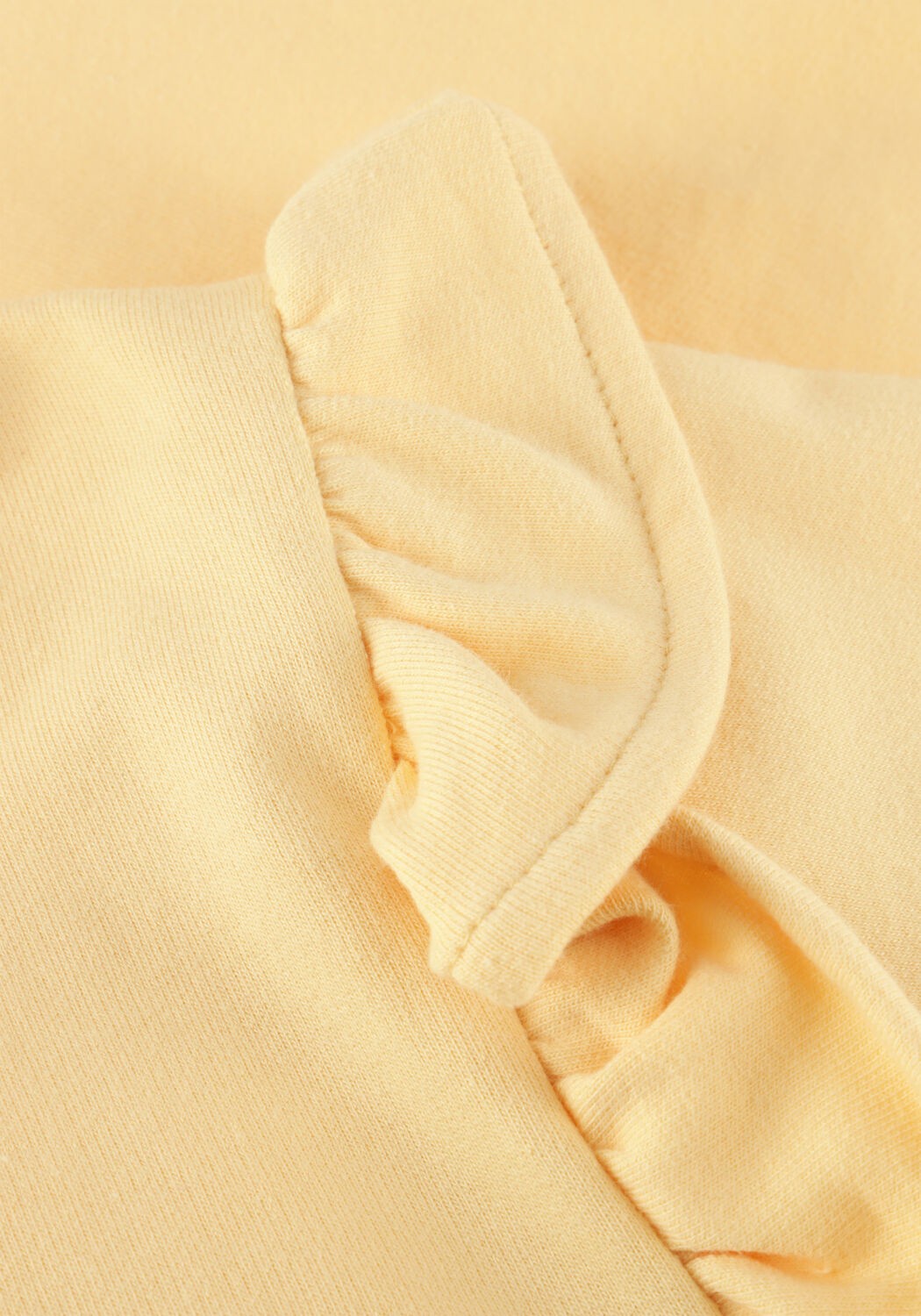 Gele JACKY SUE Sweater LOIS RUFFLE SWEATER - large