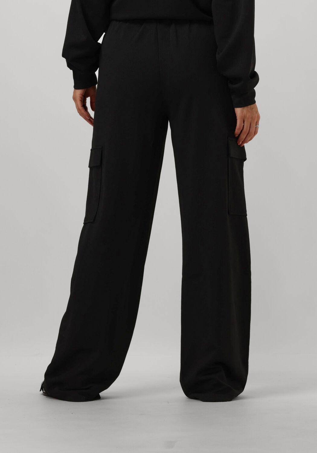 REFINED DEPARTMENT Dames Broeken Yuma Zwart