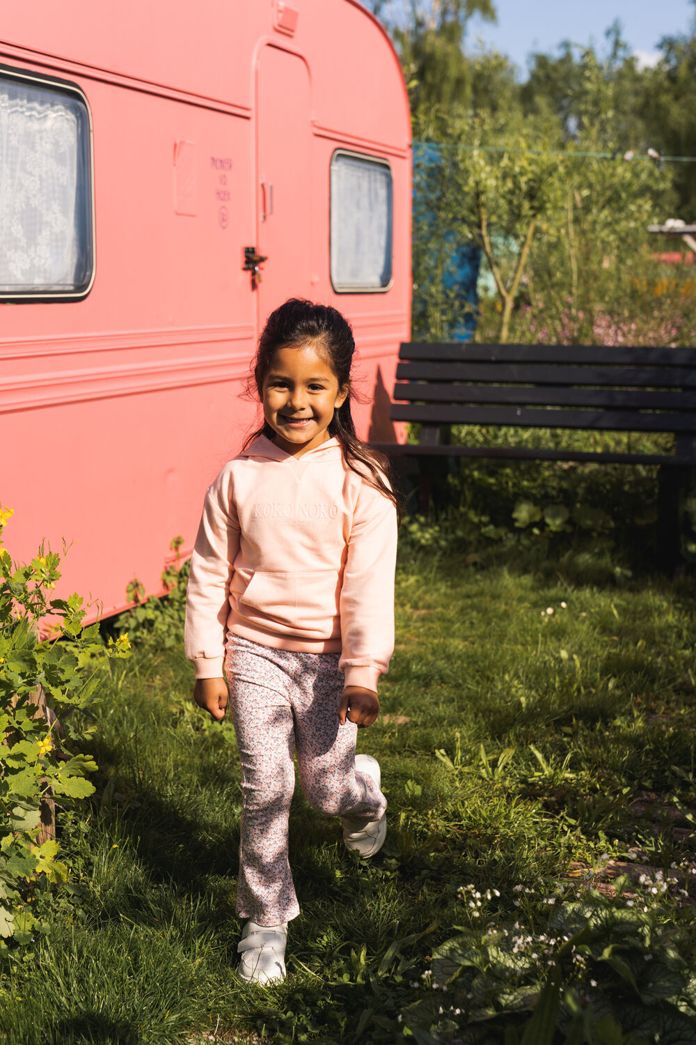 Lichtroze KOKO NOKO Sweater R50967 - large