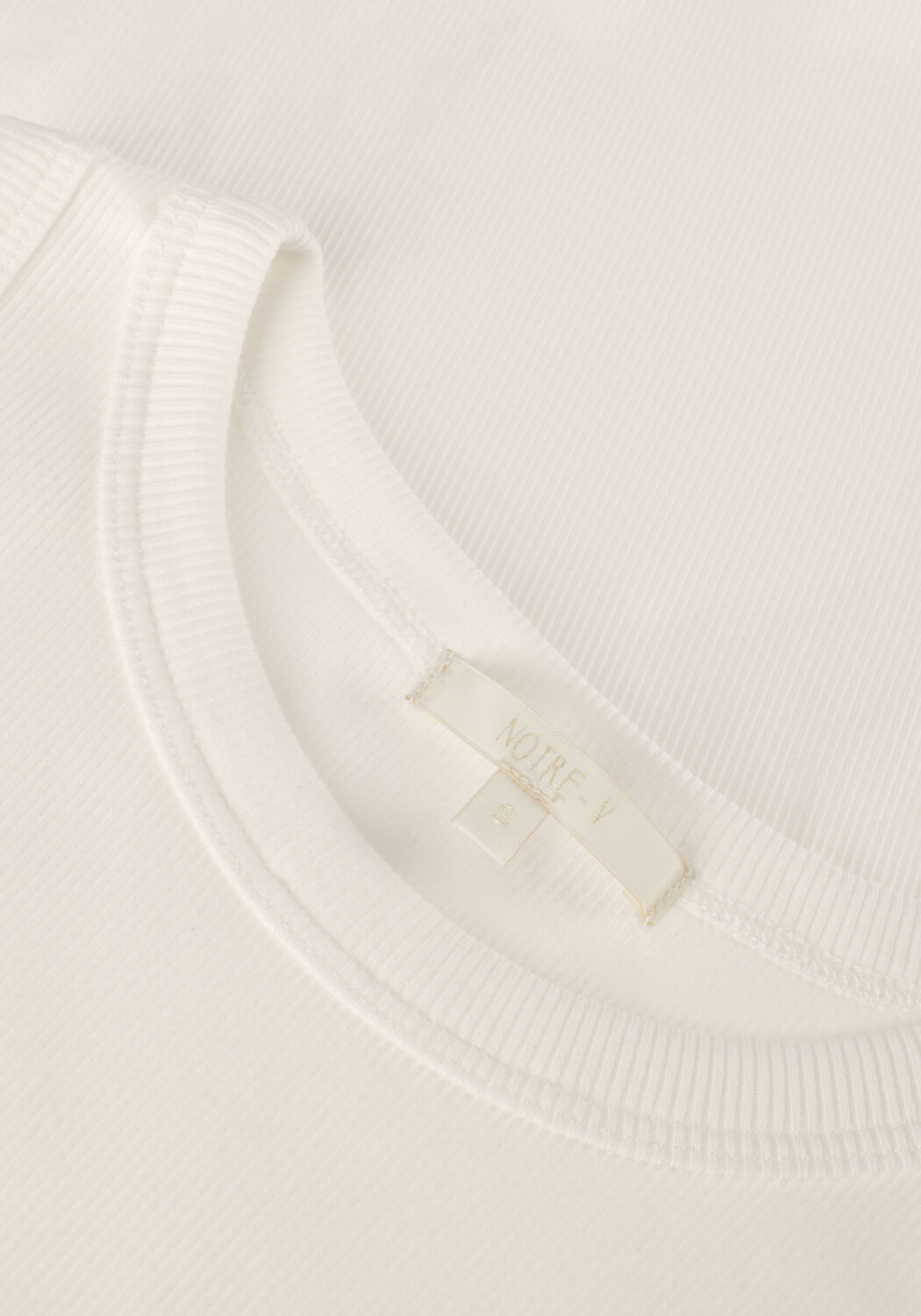 Witte NOTRE-V Top NV-DRIBBEL - large