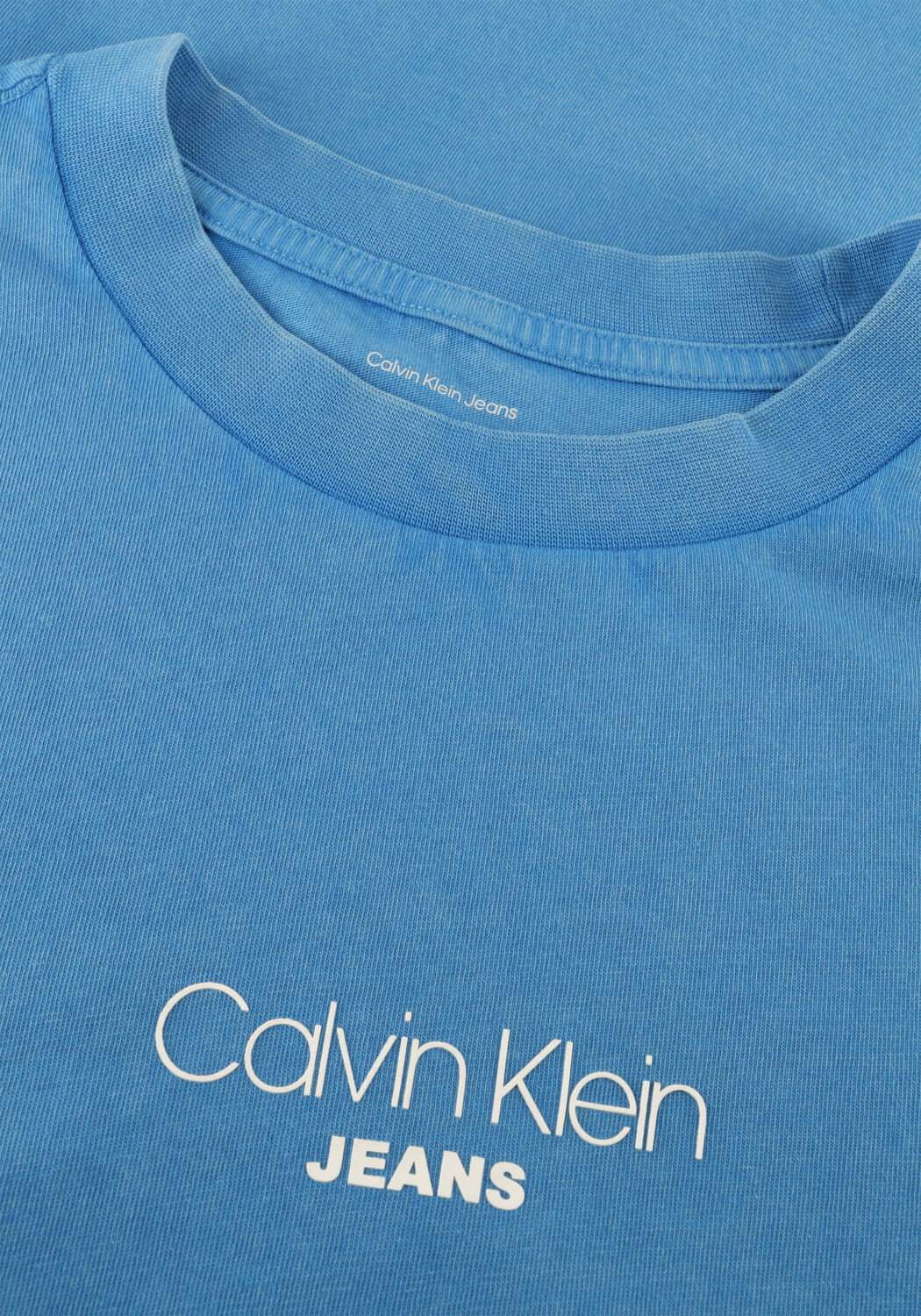Lichtblauwe CALVIN KLEIN T-shirt SS 20S ACID WASH GRAPHIC CREWNK - large