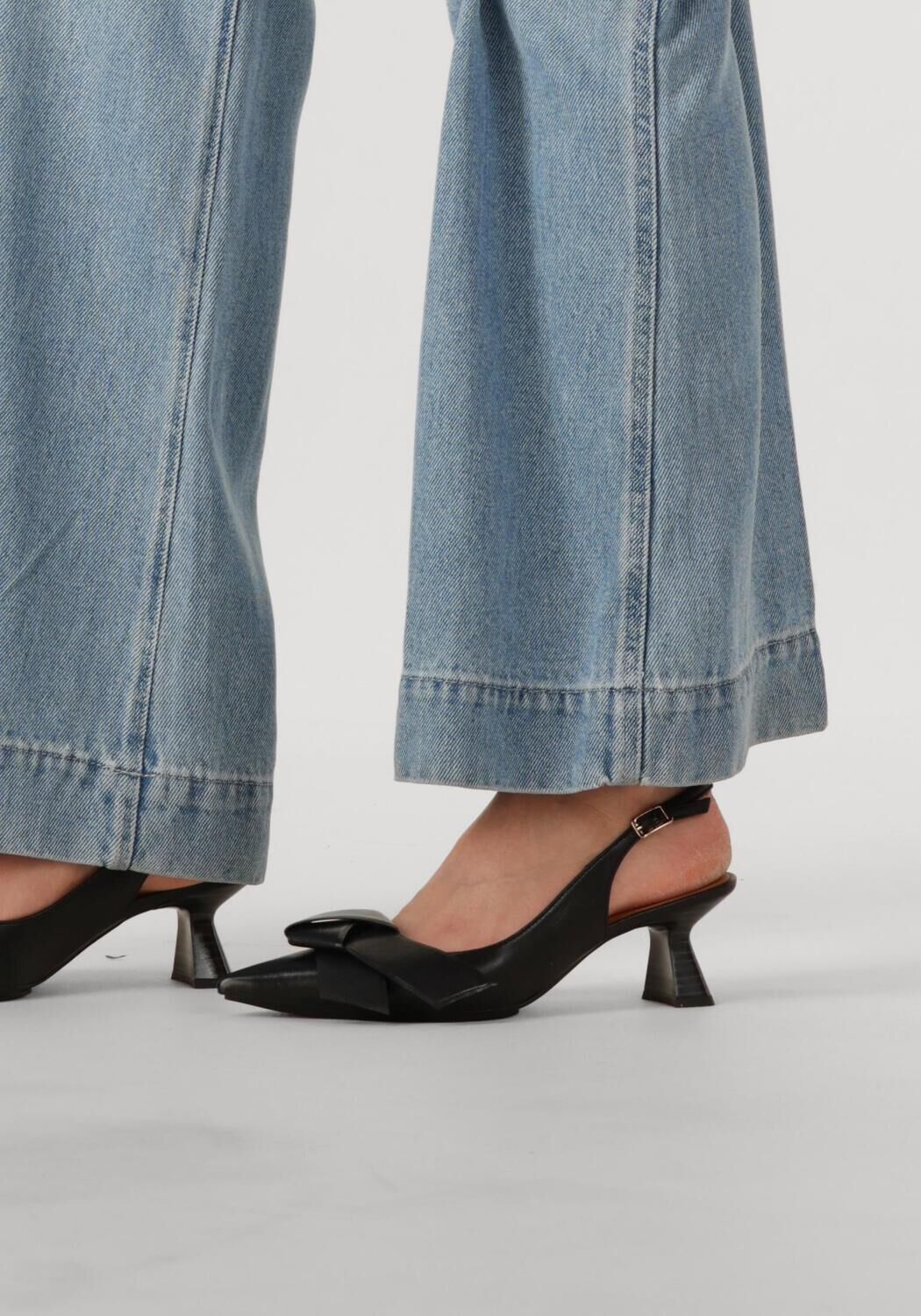 Zwarte LODI Slingbacks KAL5307 - large