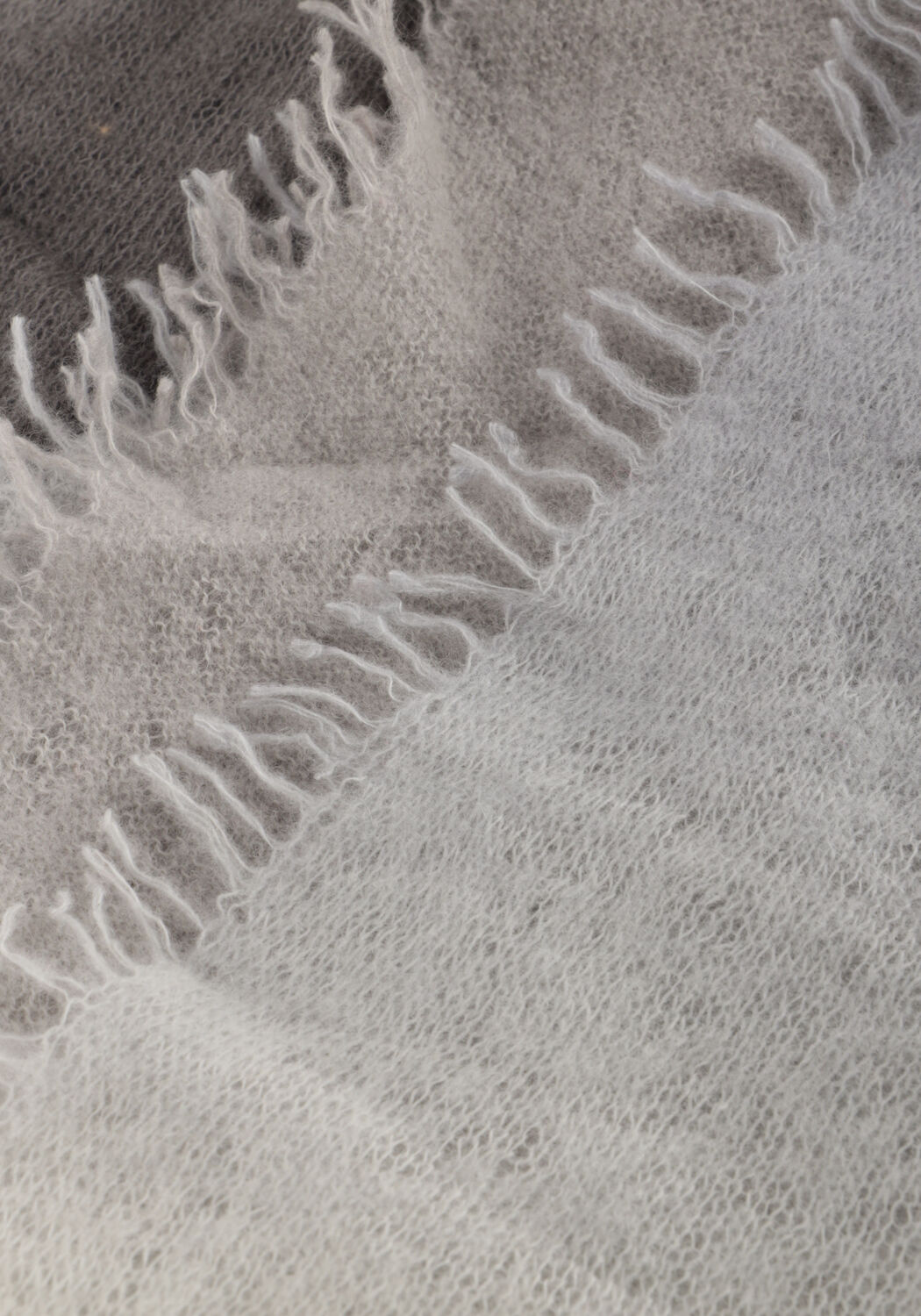 Grijze MOMENT IN MAY. Sjaal PORTO - large