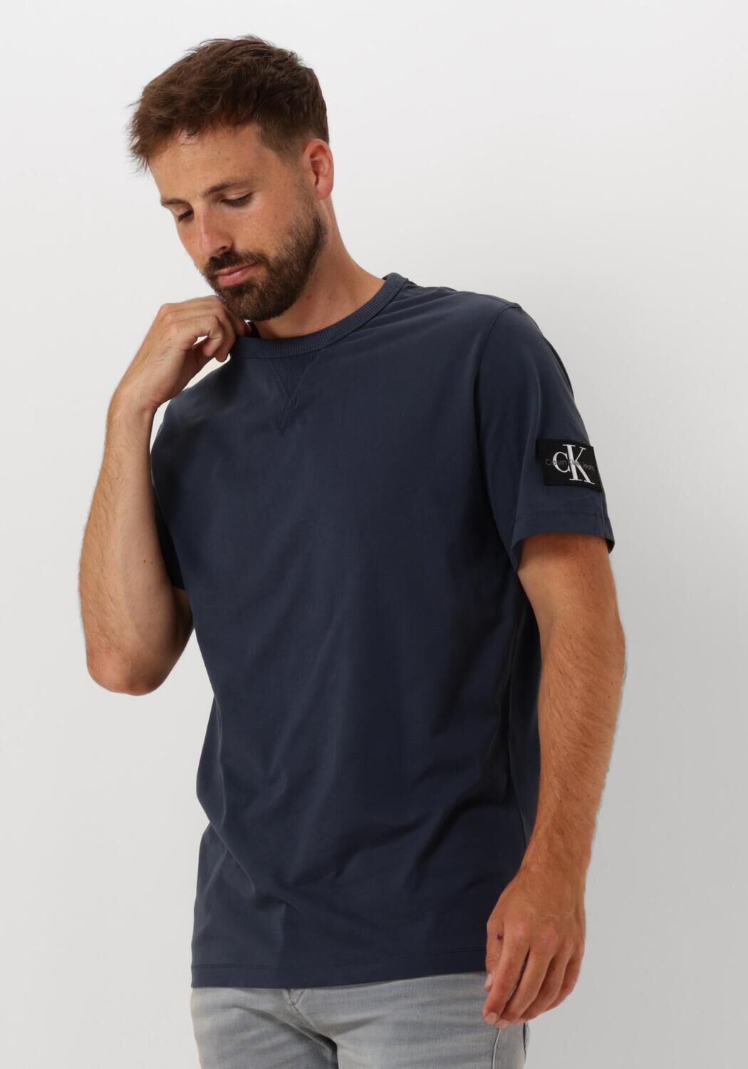 CALVIN KLEIN Heren Polo's & T-shirts Badge Regular Tee Donkerblauw
