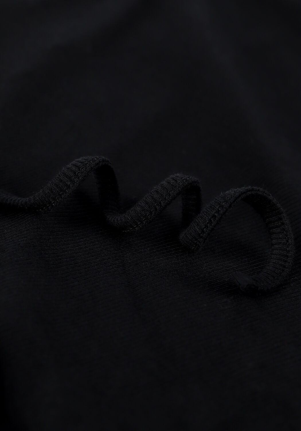 Zwarte ENVII Top ENALLY LS V-N TEE 5314 - large