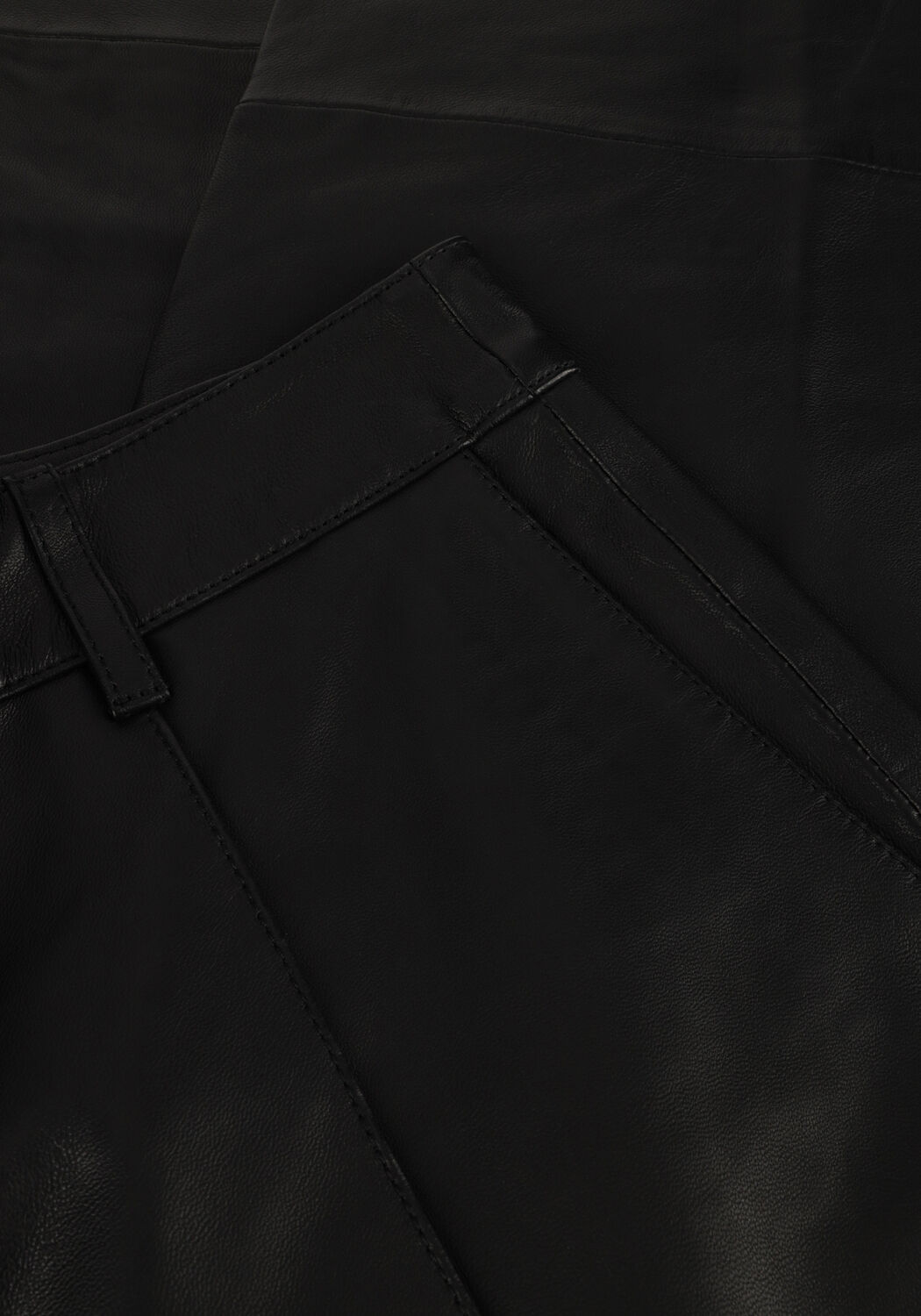 Zwarte SELECTED WOMEN Lange broeken SLFANNEMAI MW LEATHER PANT - large