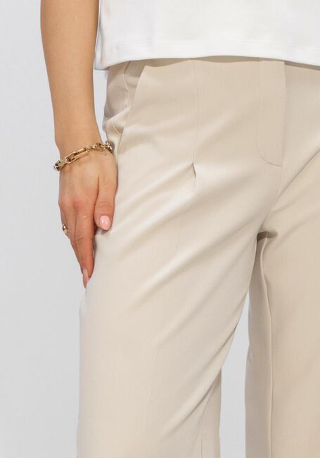 Zand ANOTHER LABEL Broeken ALMOORE PLEATED PANTS - large