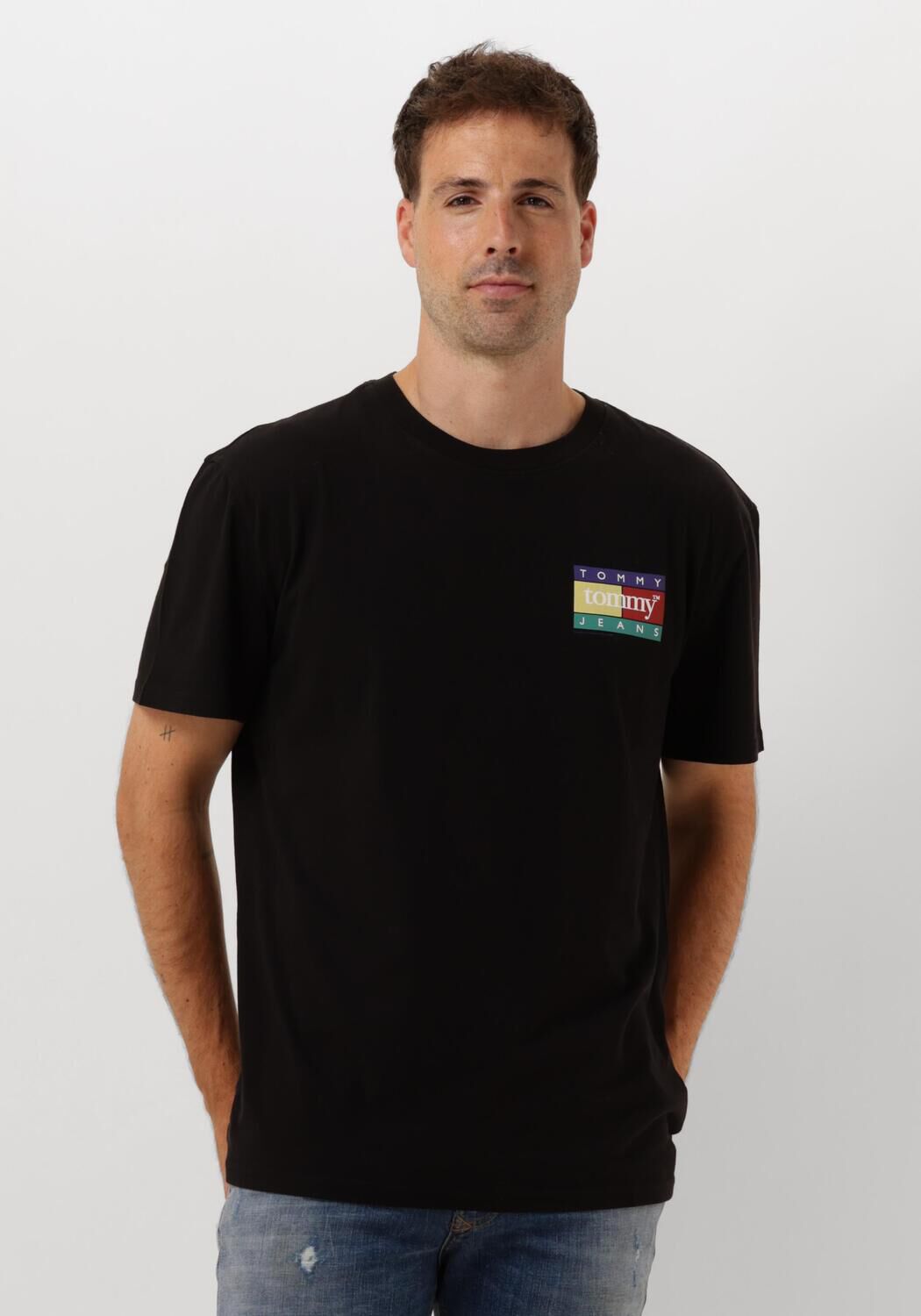 TOMMY JEANS Heren Polo's & T-shirts Tjm Reg Pop Color Flag Zwart