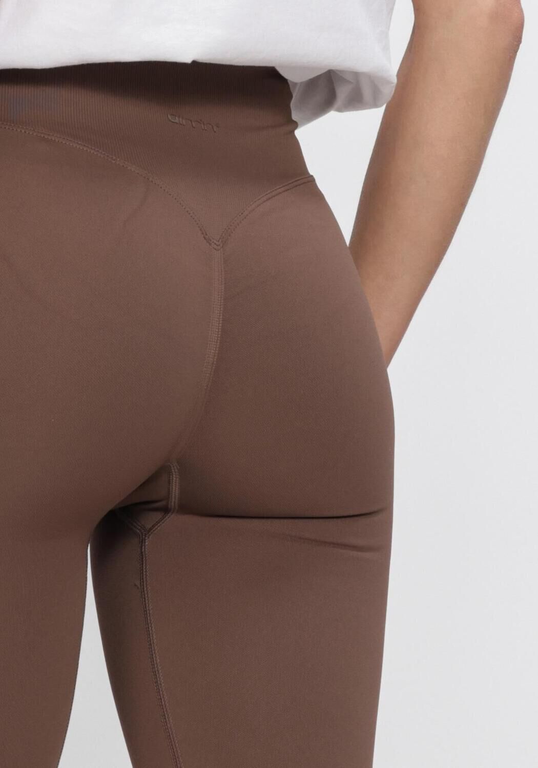 Bruine AIM'N Sportshorts SHAPE SEAMLESS BIKER SHORTS - large