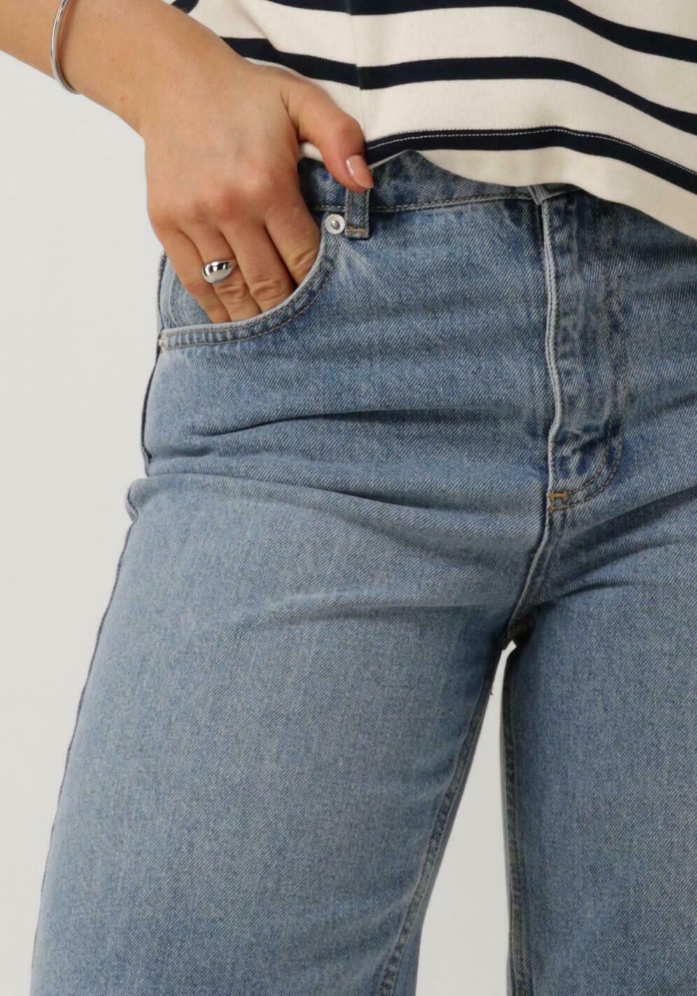 NEO NOIR Dames Jeans Coast D Shorts Lichtblauw
