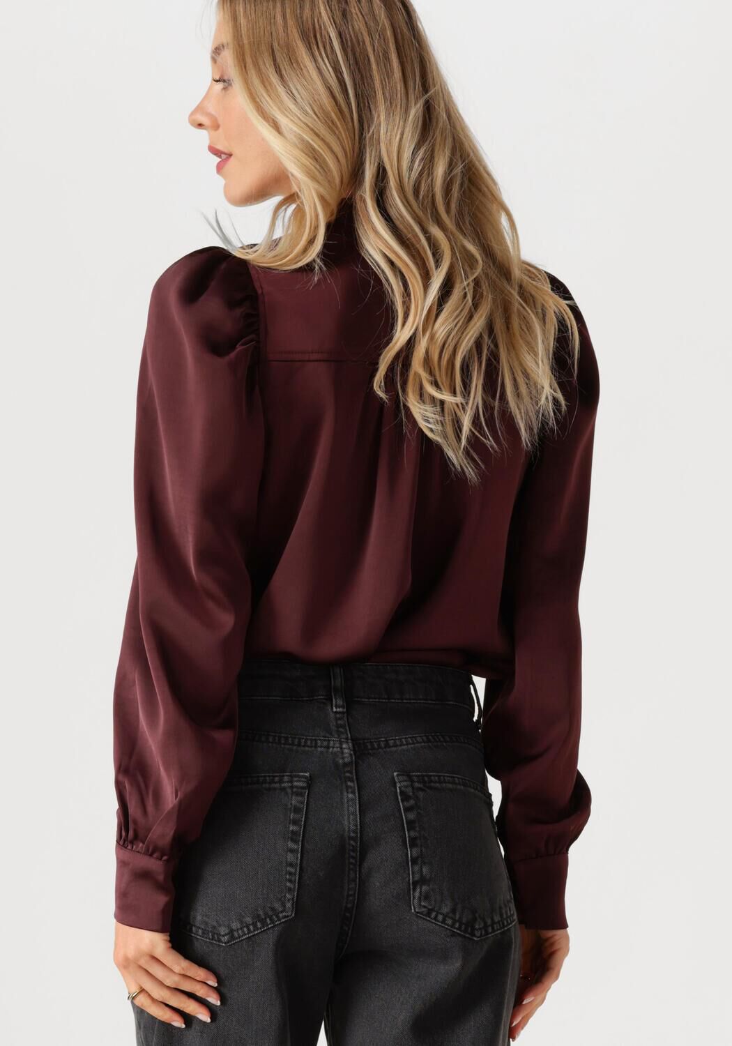 NEO NOIR Dames Blouses Rosslyn Heavy Sateen Blouse Bordeaux