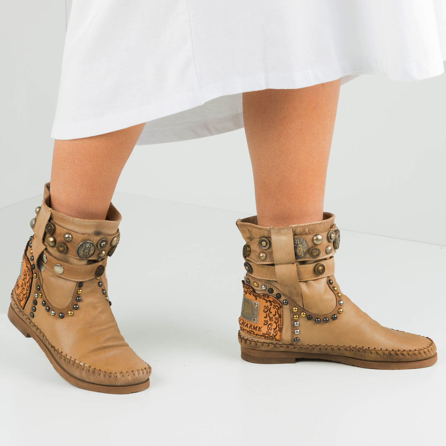 Beige KARMA OF CHARME Enkellaarsjes STRA 2 COSMO - large