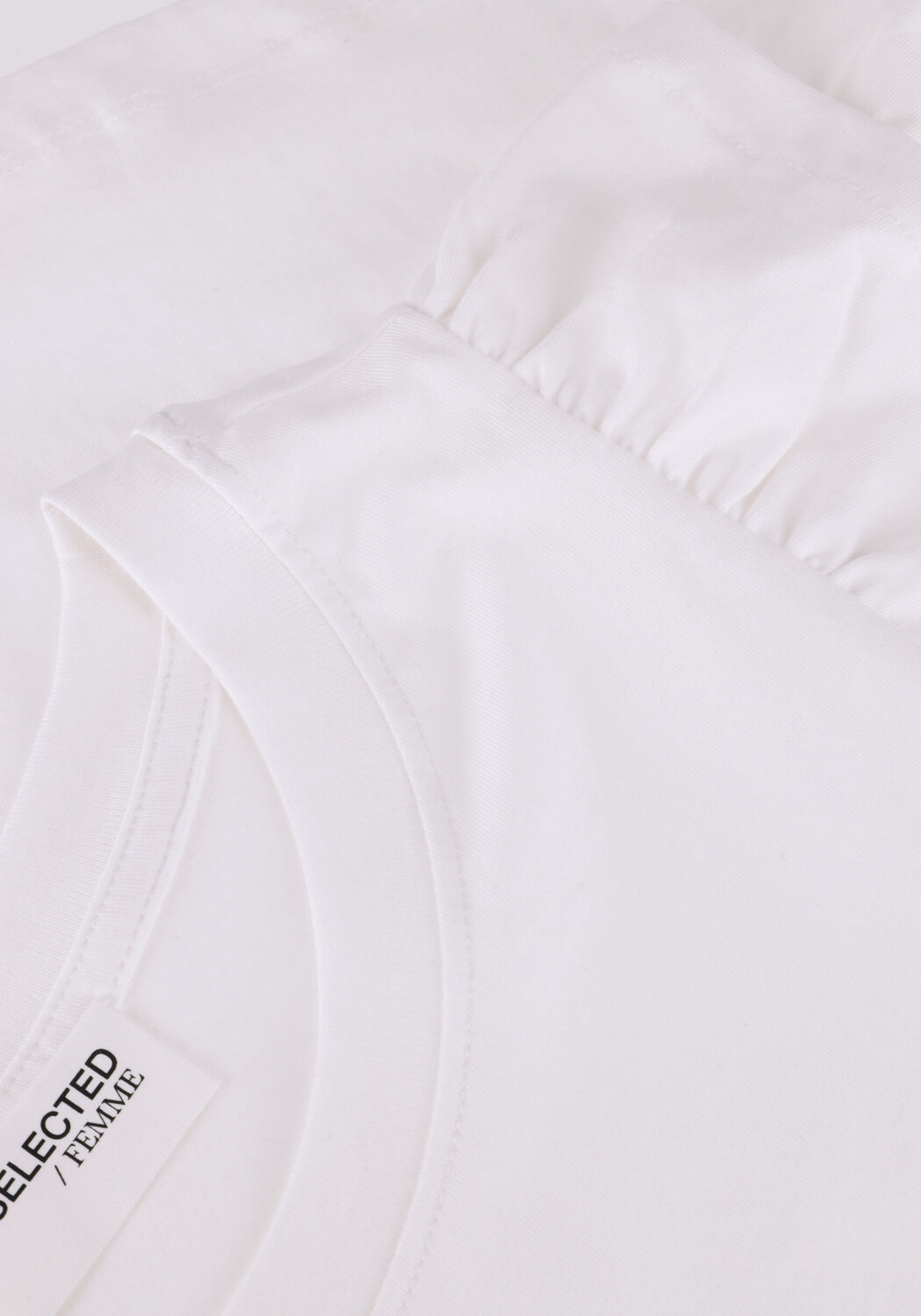 Witte SELECTED WOMEN T-shirt SLFCAMILA SS RUFFLE TEE - large