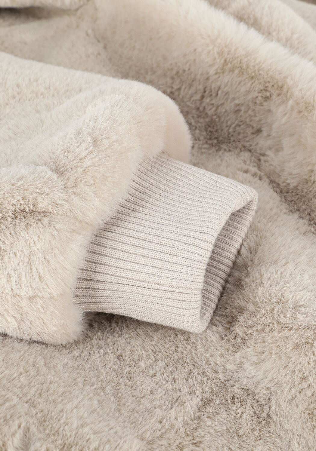 Ecru MOSCOW Faux fur jas NADJANA - large