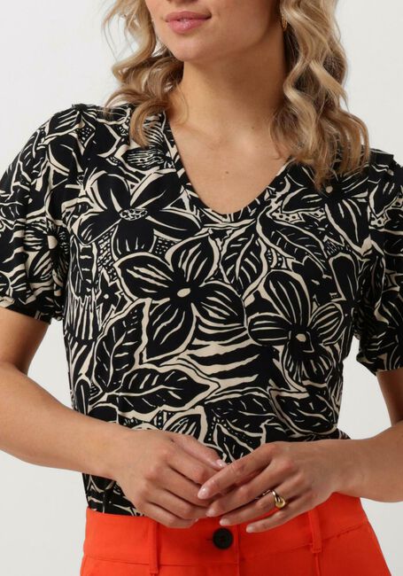 Zwarte JANSEN AMSTERDAM Top VFB179 PRINTED TOP SHORT SLEEVE V-NECK - large