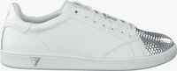 Witte GUESS Sneakers FLSPR1 LEM12 - medium