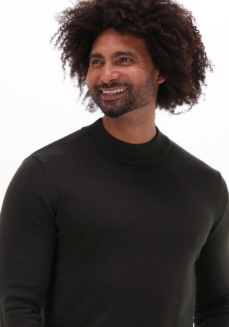 Donkergroene SELECTED HOMME Coltrui ROBERT LS KNIT MOCK NECK - large