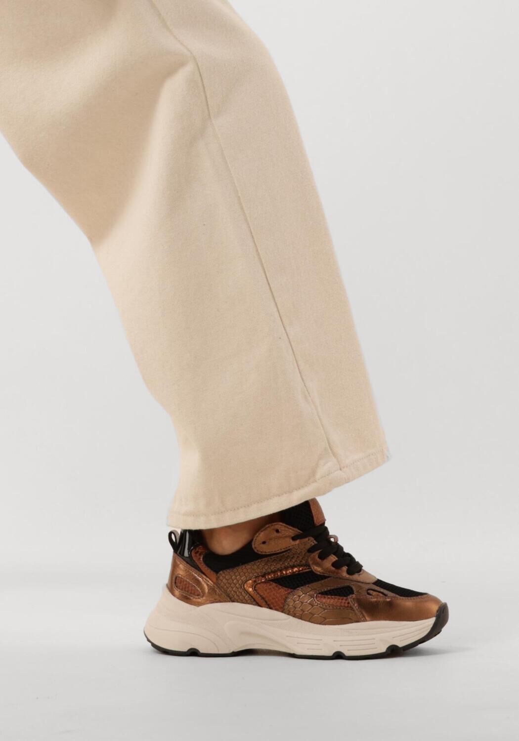 Bronzen OMODA Lage sneakers TOKIO-08 - large