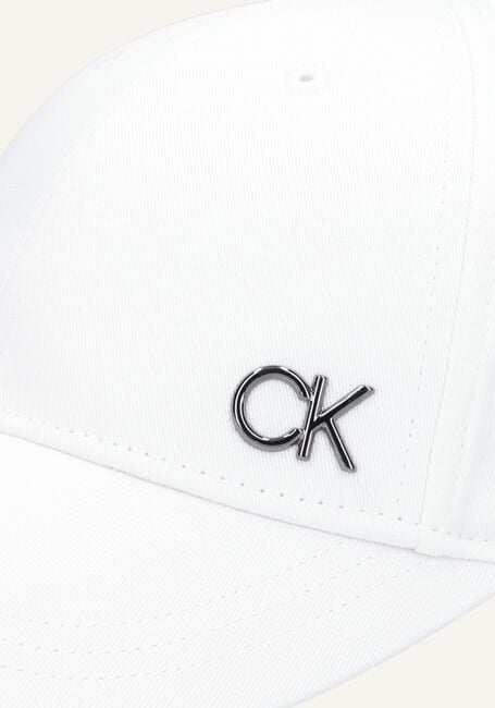 Witte CALVIN KLEIN Pet CK BOMBED METAL BB CAP Witte CALVIN KLEIN Pet CK BOMBED METAL BB CAP - large