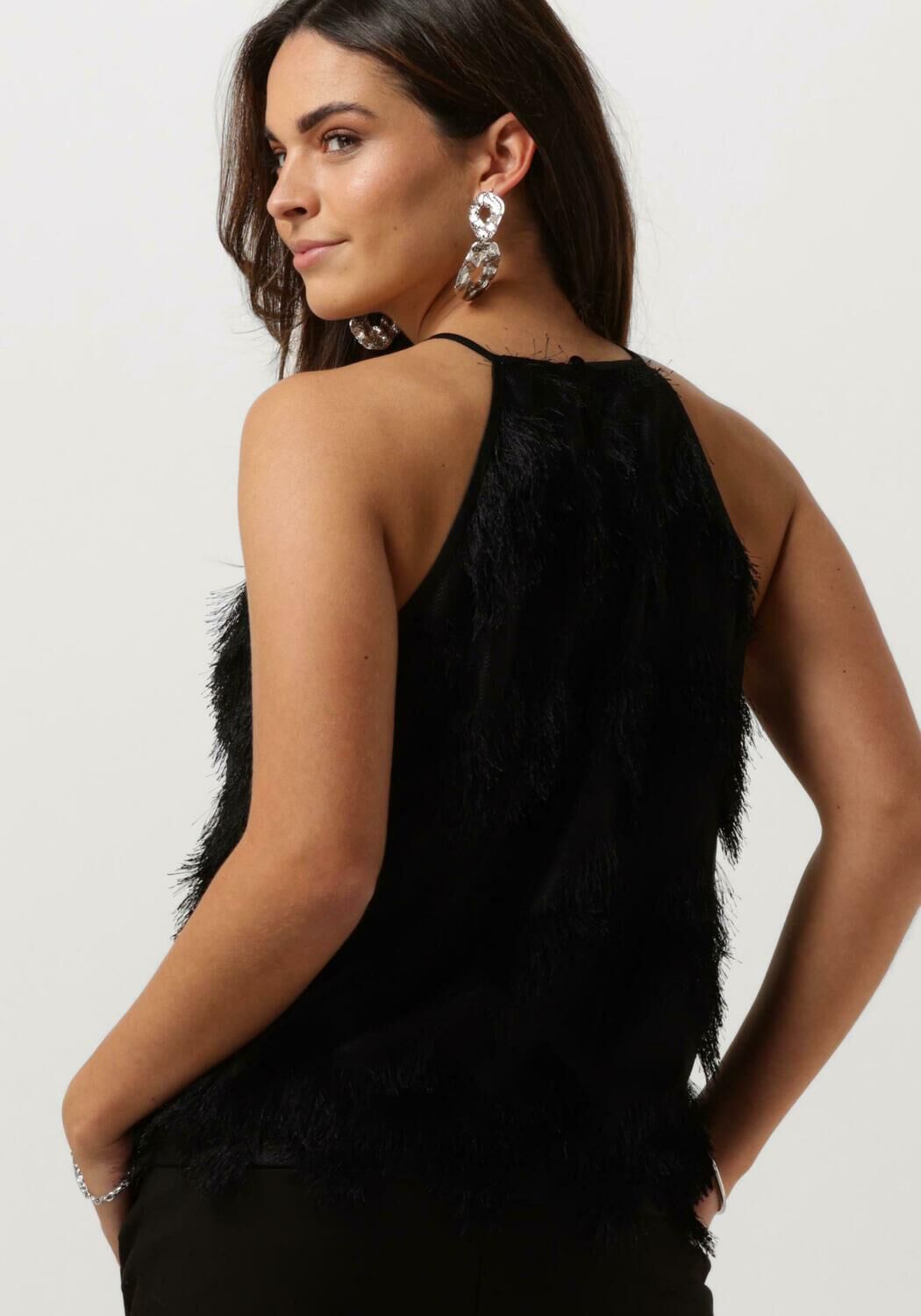 Black sleeveless top discount
