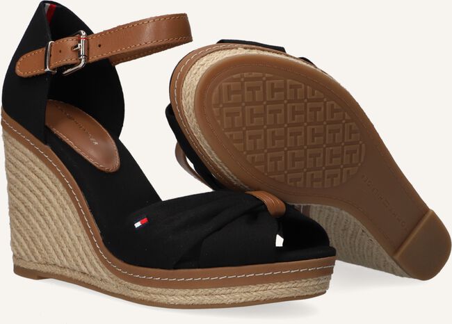Zwarte TOMMY HILFIGER Platte sandalen ICONIC ELENA Zwarte TOMMY HILFIGER Platte sandalen ICONIC ELENA - large