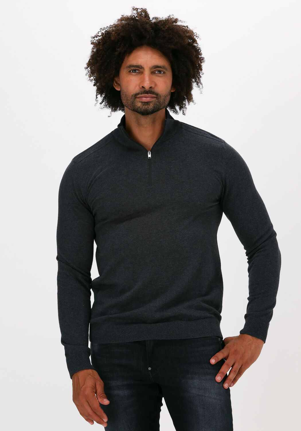 Omoda mannen outlet