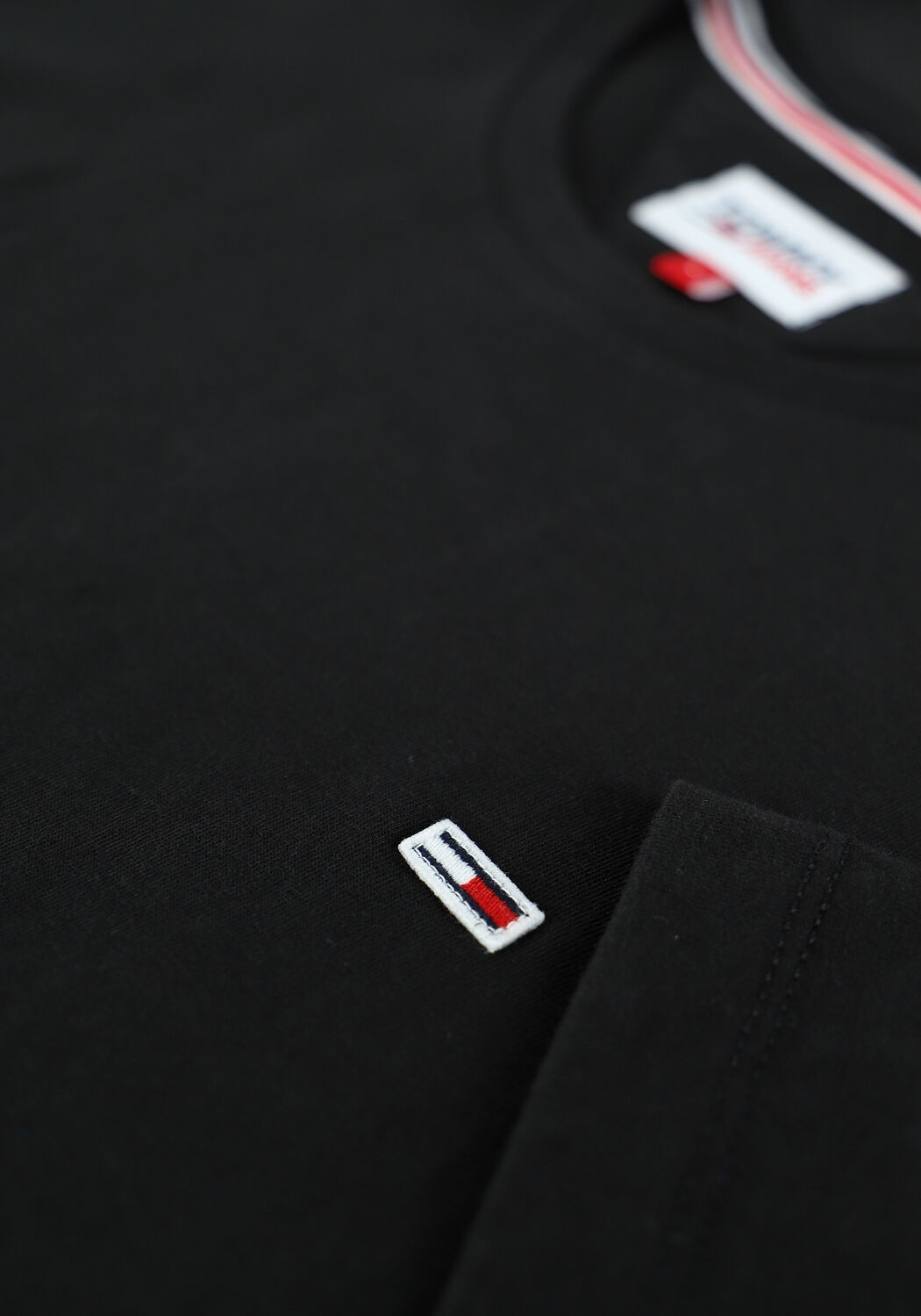 Zwarte TOMMY JEANS T-shirt TJM CLASSIC JERSEY C NECK - large