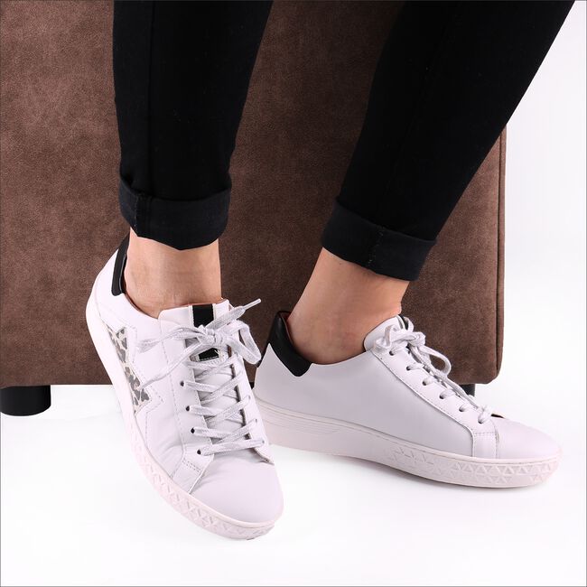 Witte OMODA Lage sneakers 714107 Witte OMODA Lage sneakers 714107 - large