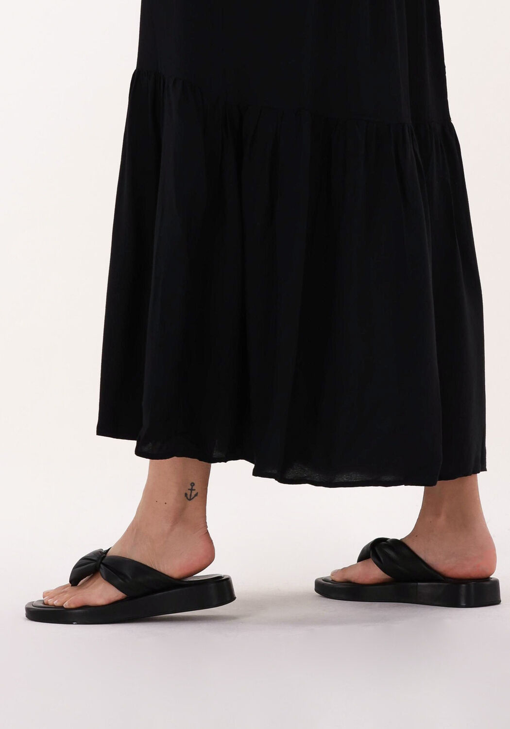 Zwarte INUOVO Teenslippers 22856009 - large