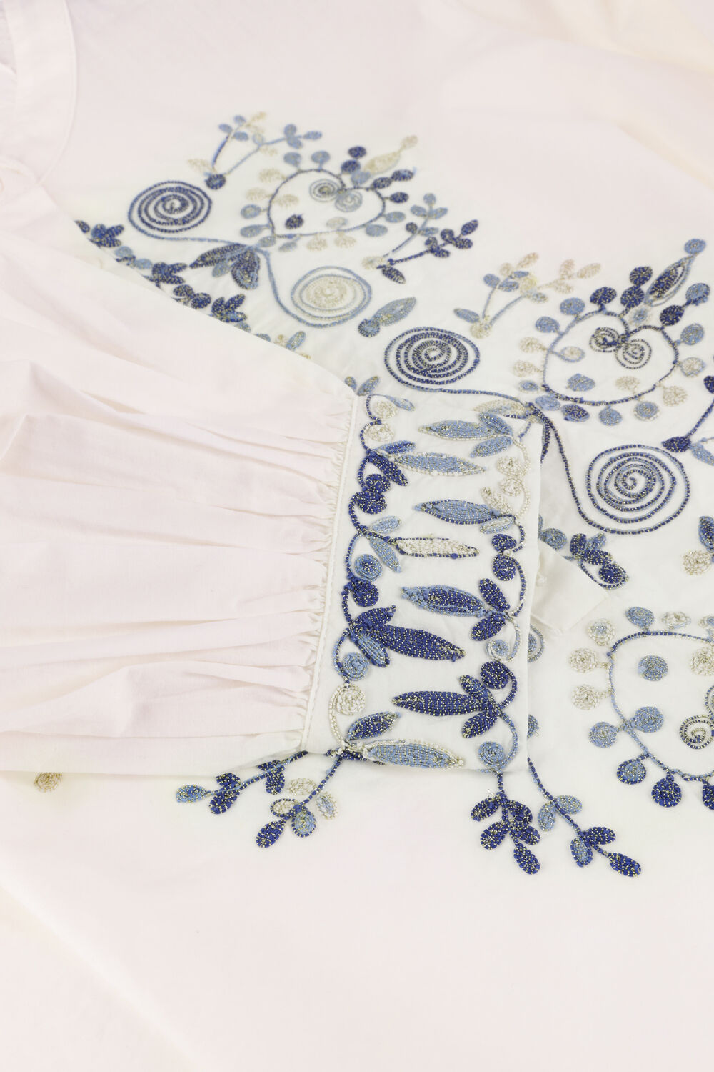 Witte LOUIZON Blouses SWIRLING - large