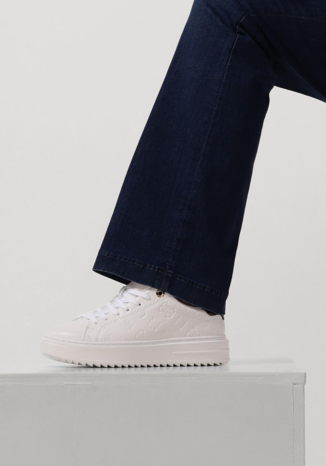 Witte GUESS Lage sneakers DENESA - large