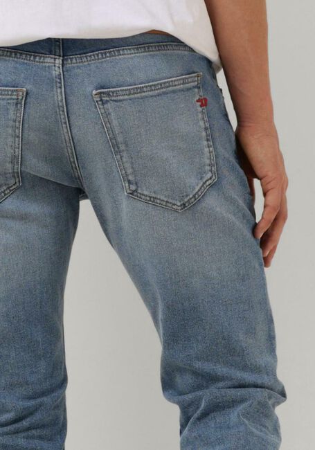 Lichtblauwe DIESEL Slim fit jeans 2019 D-STRUKT - large